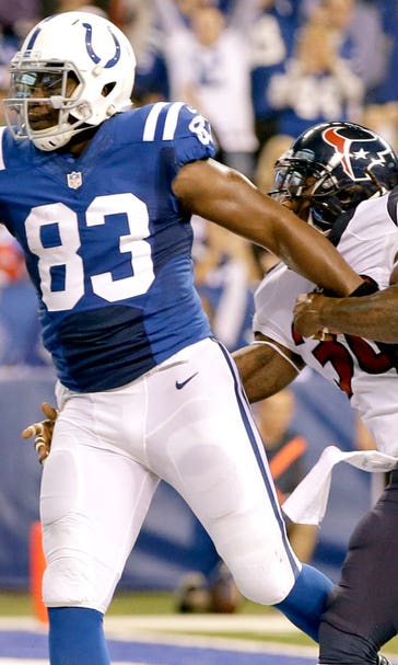 Colts hold off Texans to clinch AFC South title